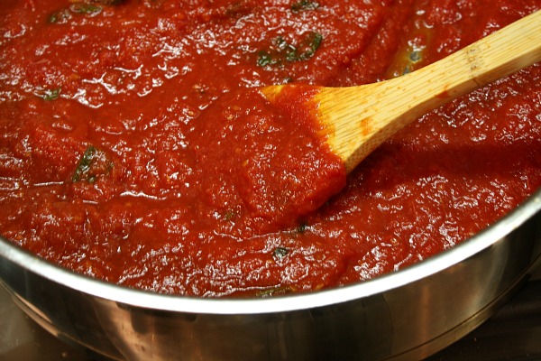 Homemade Spaghetti Sauce with Fresh Tomatoes