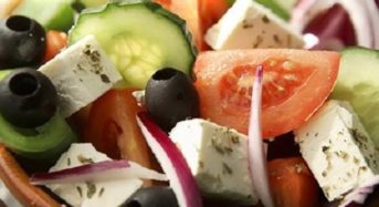 Salmon Nicoise Salad – A Retro Taste Brought Bang Up to Date